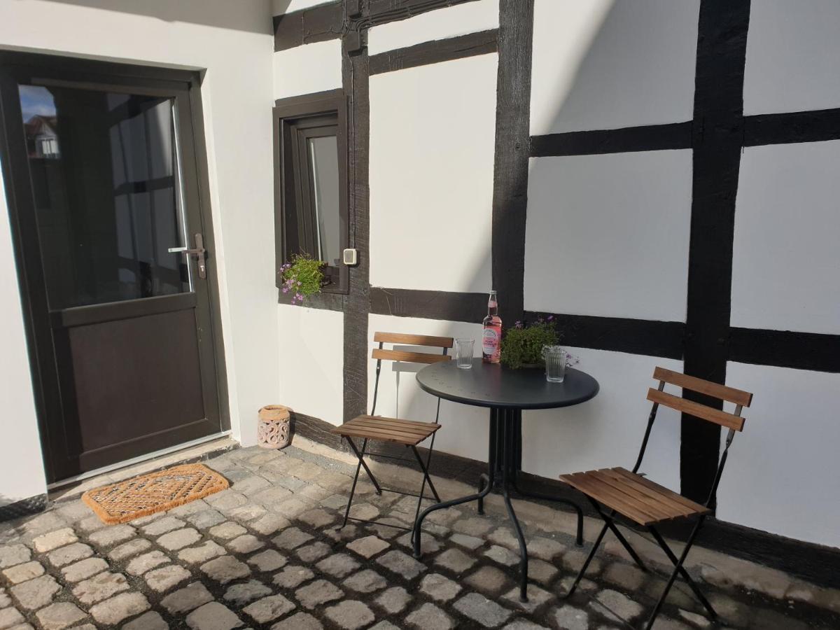 Duex-Hof Apartment Fachwerkhaus Bornheim  Luaran gambar